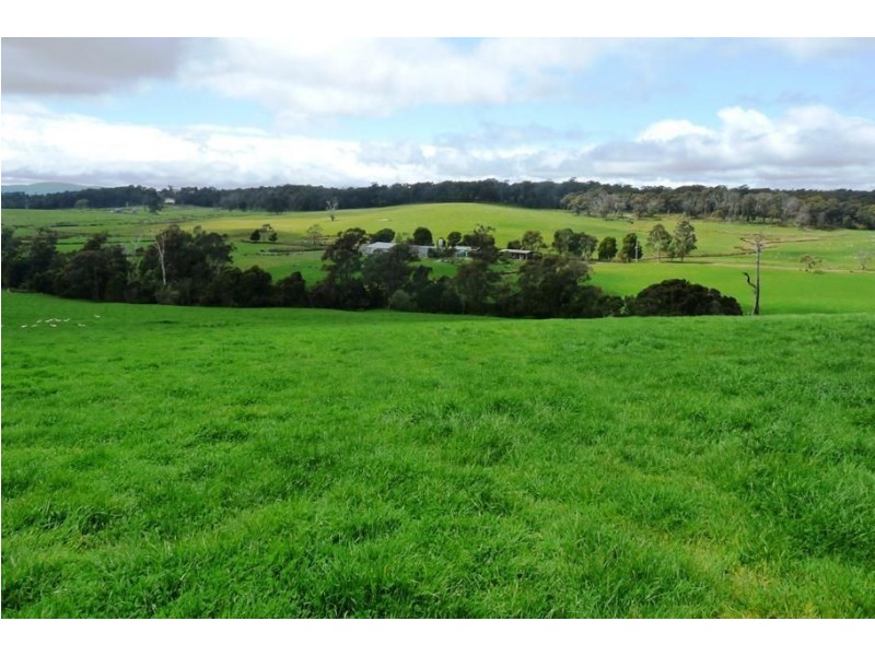 314 Greens Beach Road, Beaconsfield TAS 7270