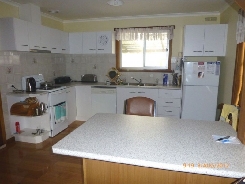 36 Grubb Street, Beaconsfield TAS 7270