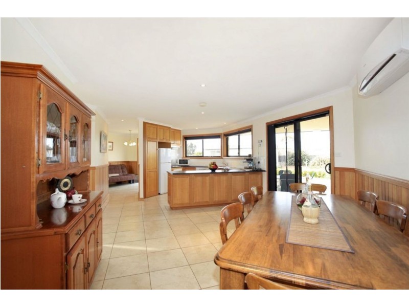 40 Scott Street, Beauty Point TAS 7270