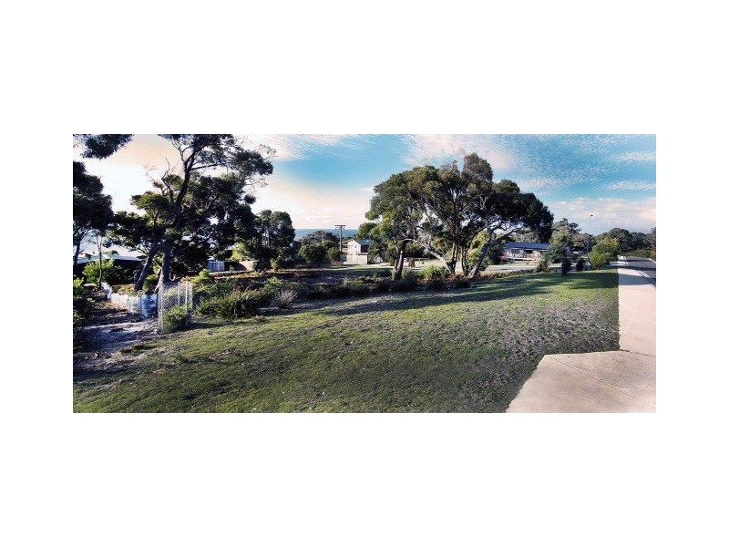 102 Top Road West, Greens Beach TAS 7270