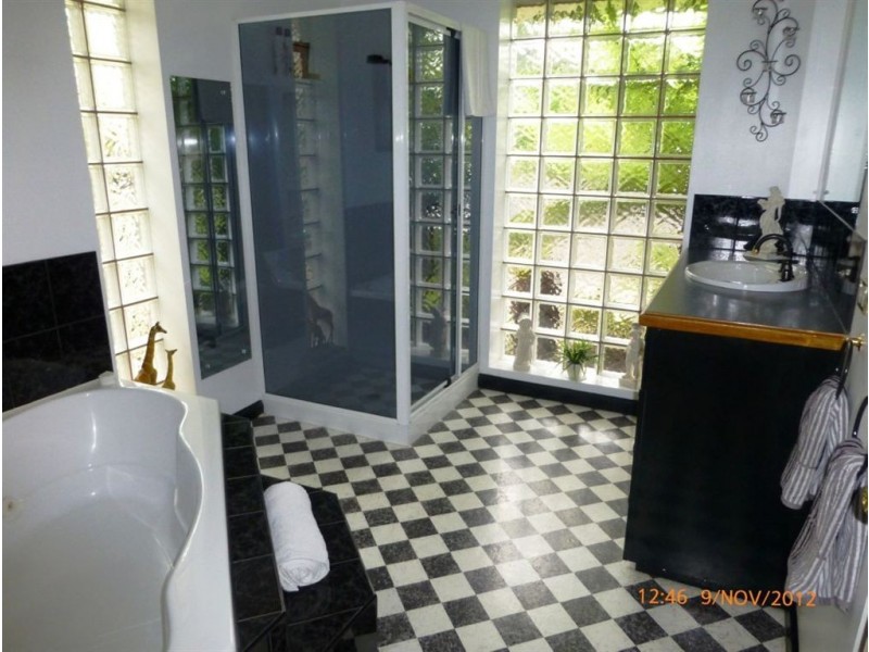 1 Griffiths Lane, Legana TAS 7277