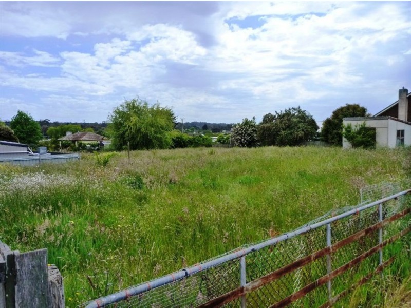 4 Sorell Street, Beaconsfield TAS 7270