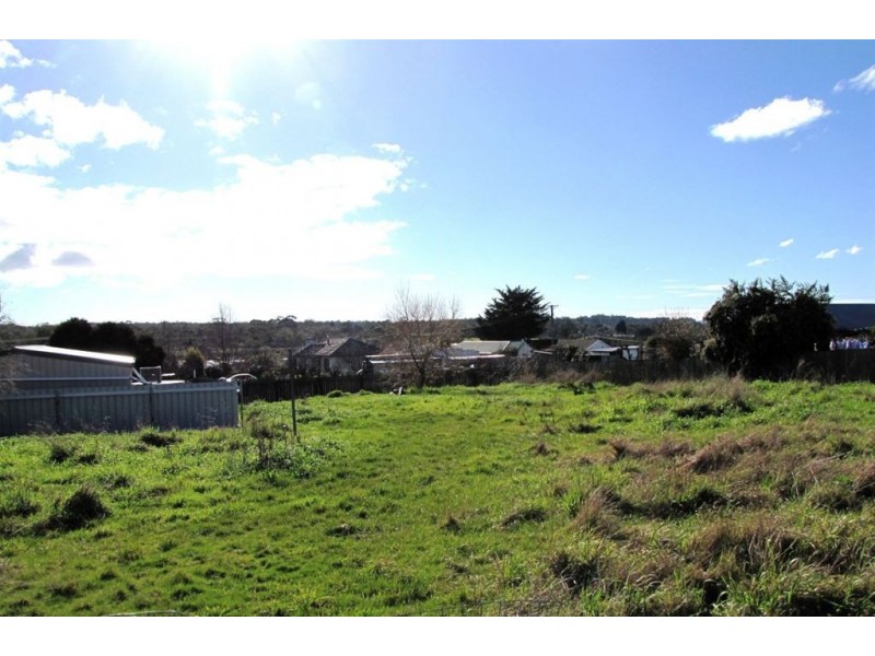 4 Sorell Street, Beaconsfield TAS 7270