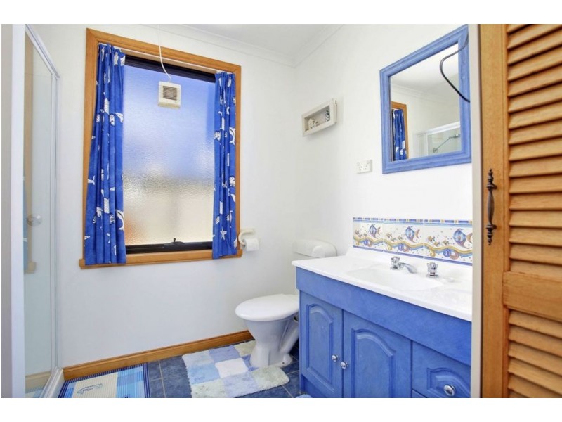 240 Bevic Road, Clarence Point TAS 7270