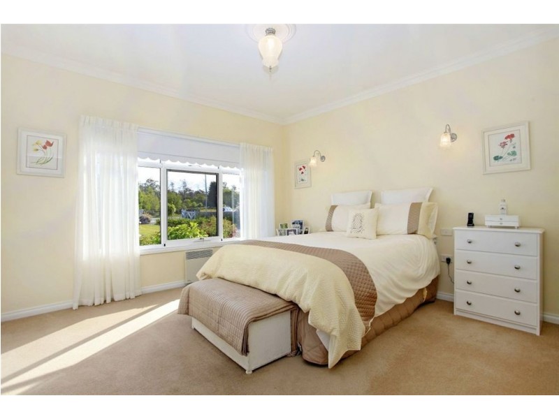15 Carl Court, Swan Point TAS 7275
