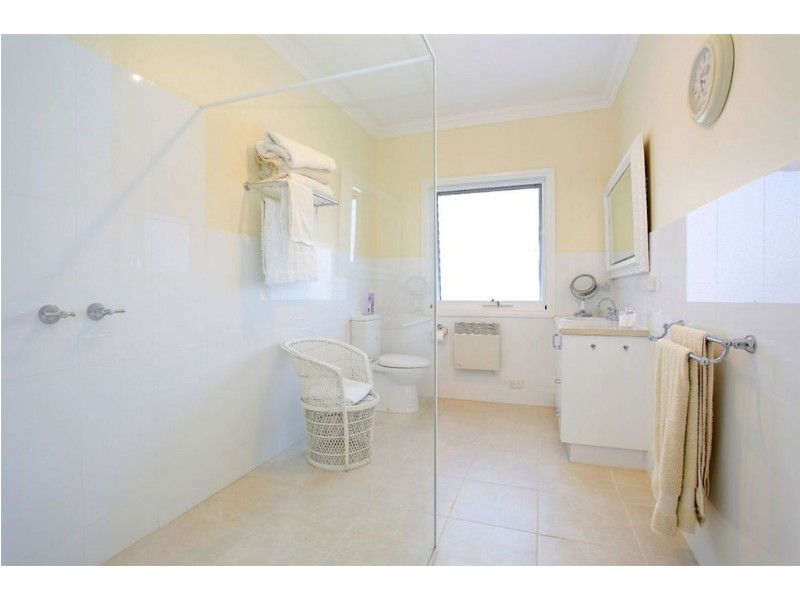 15 Carl Court, Swan Point TAS 7275