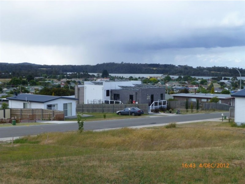 7 Cosgrove Crt, Beauty Point TAS 7270