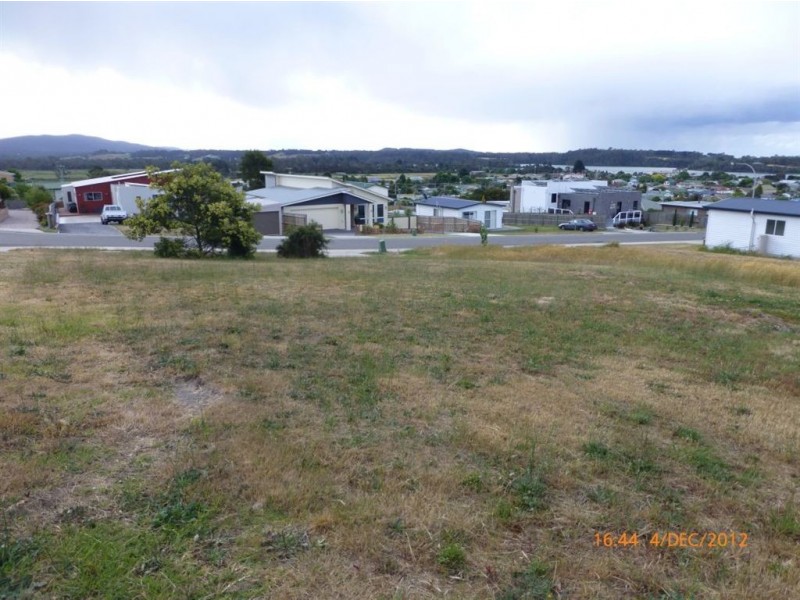 7 Cosgrove Crt, Beauty Point TAS 7270