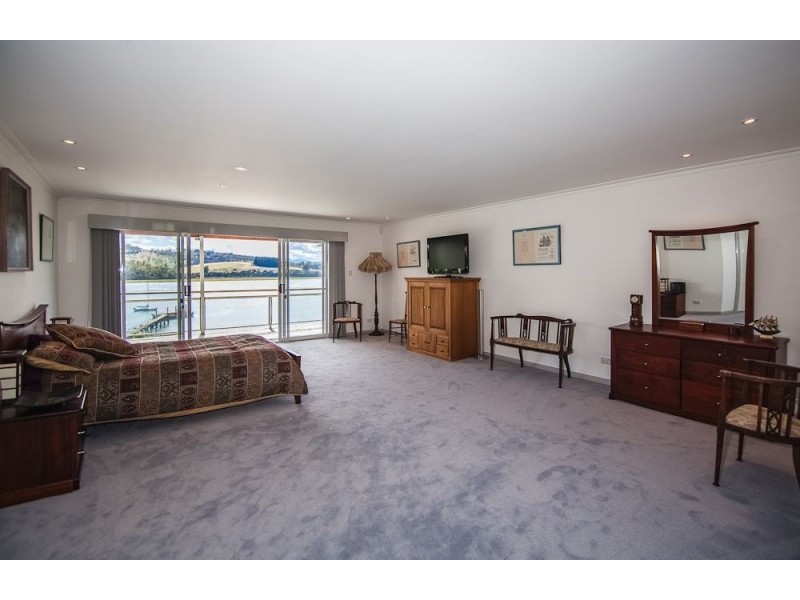 18 Paringa Avenue, Lanena TAS 7275