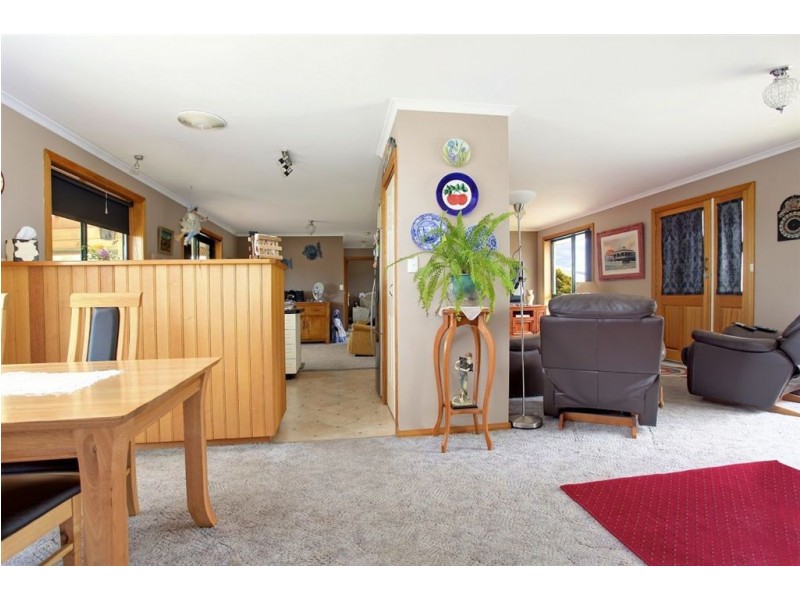 44 Scott Street, Beauty Point TAS 7270