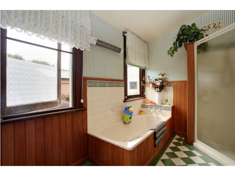 158 Weld Street, Beaconsfield TAS 7270