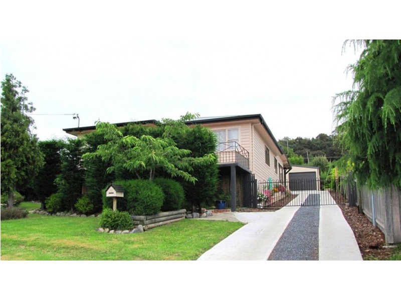 53 Douglas Street, Beaconsfield TAS 7270