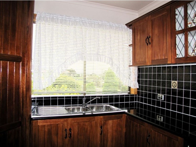 53 Douglas Street, Beaconsfield TAS 7270