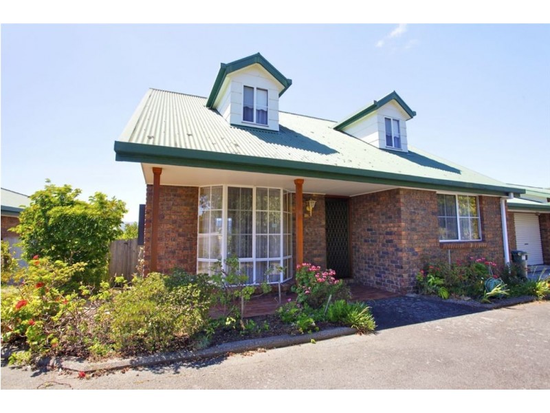 2/85 Riverside  Drive, Riverside TAS 7250