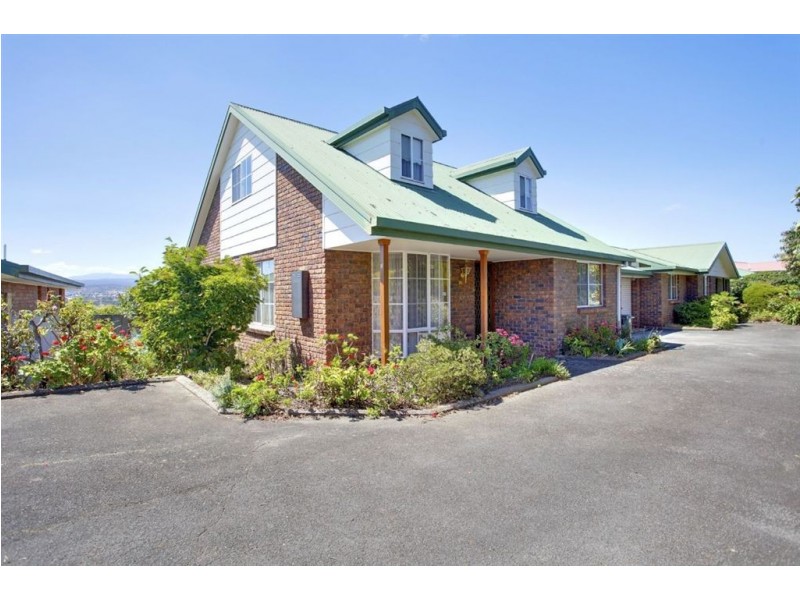 2/85 Riverside  Drive, Riverside TAS 7250