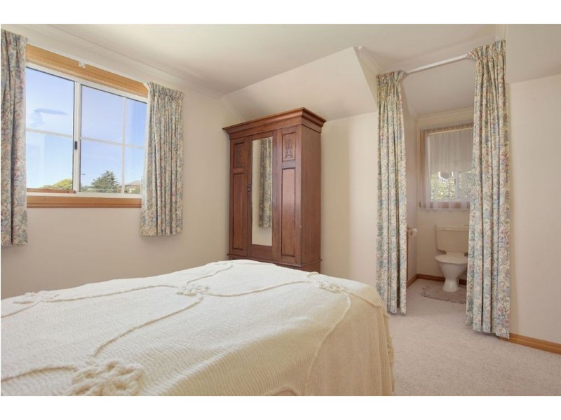 2/85 Riverside  Drive, Riverside TAS 7250