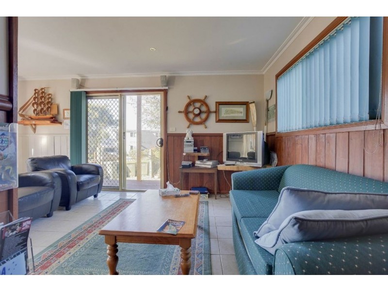 2/2 tamar cres, Greens Beach TAS 7270