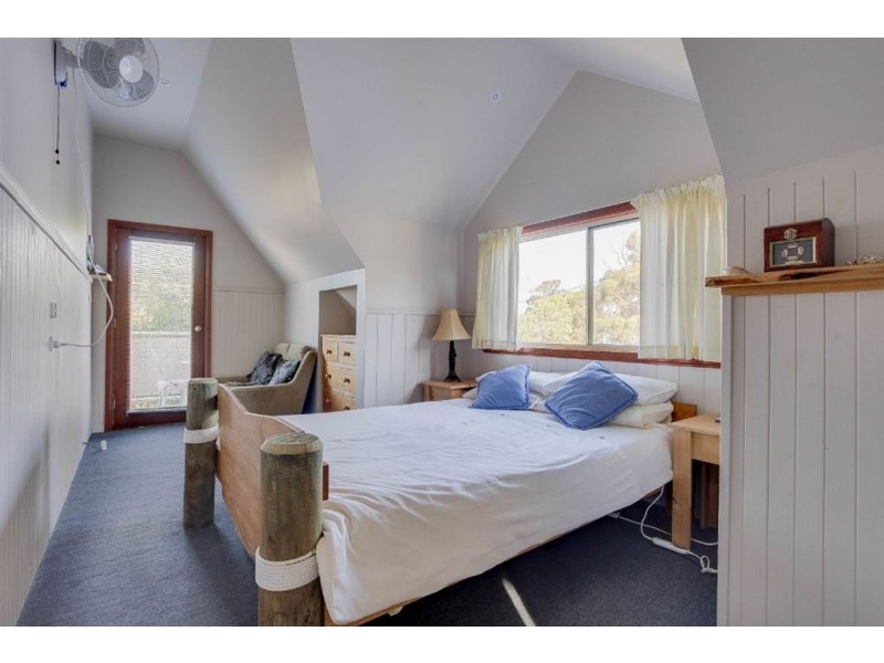 2/2 tamar cres, Greens Beach TAS 7270