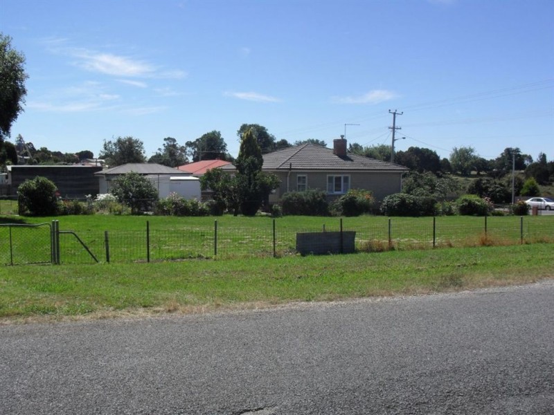 69 Weld Street, Beaconsfield TAS 7270