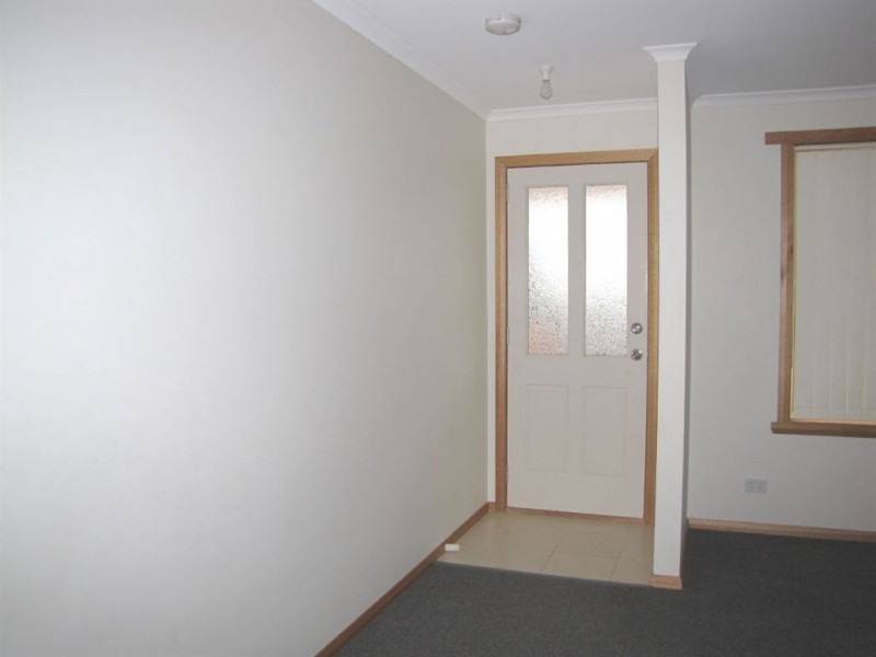 2/1 Cosgrove Court, Beauty Point TAS 7270