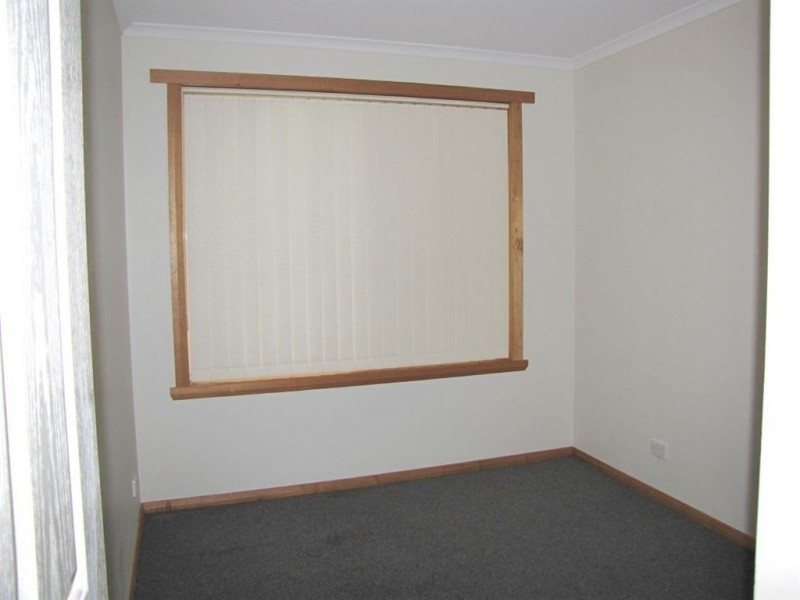 2/1 Cosgrove Court, Beauty Point TAS 7270