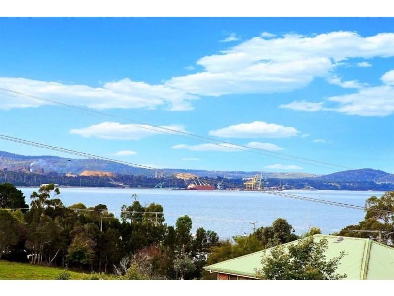 3 Augustus Street, Beauty Point TAS 7270