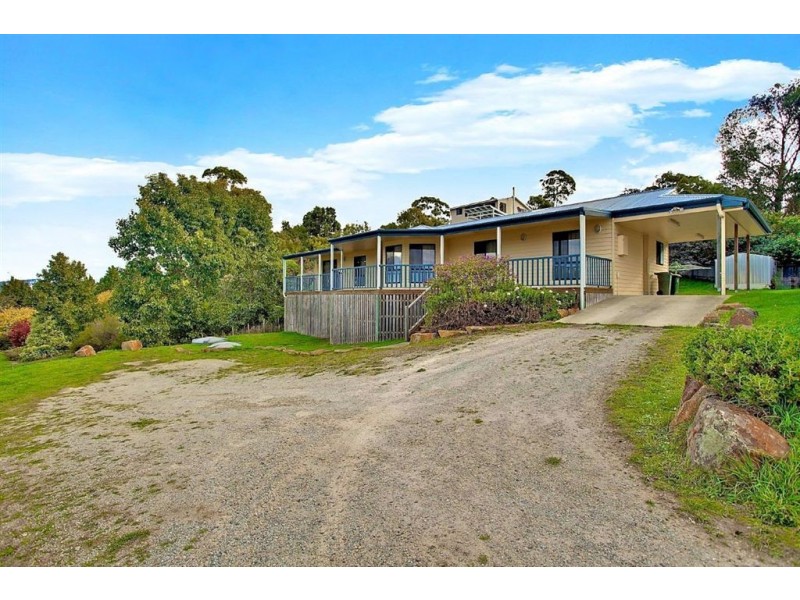 3 Augustus Street, Beauty Point TAS 7270