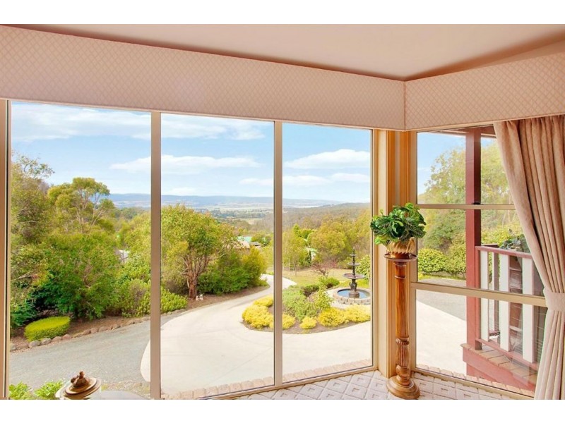 16 Pleasant Hills Drive, Grindelwald TAS 7277
