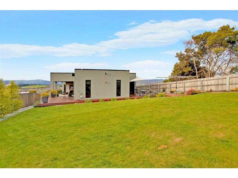 15 Sunrise Drive, Legana TAS 7277