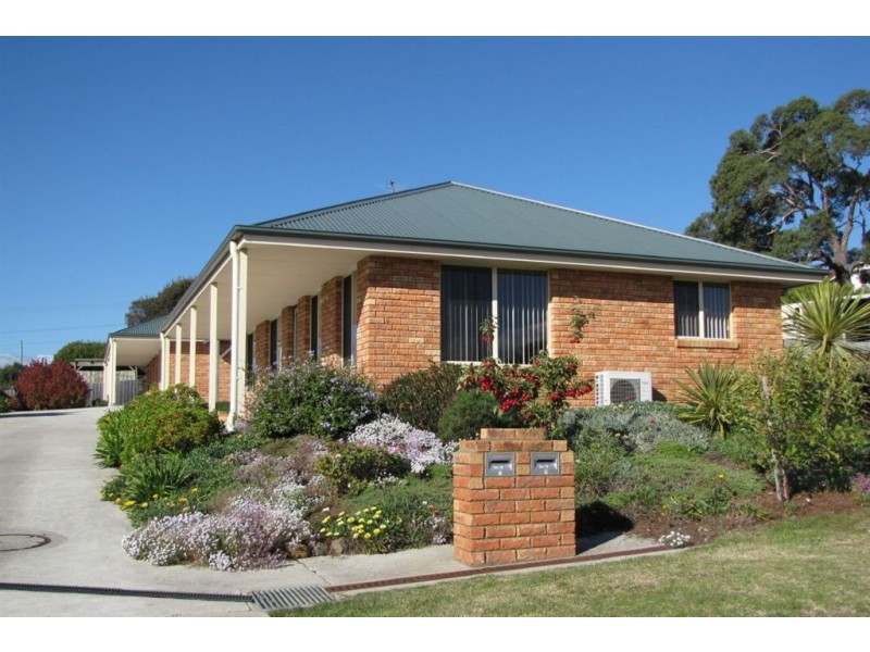 1/1 Cosgrove Court, Beauty Point TAS 7270