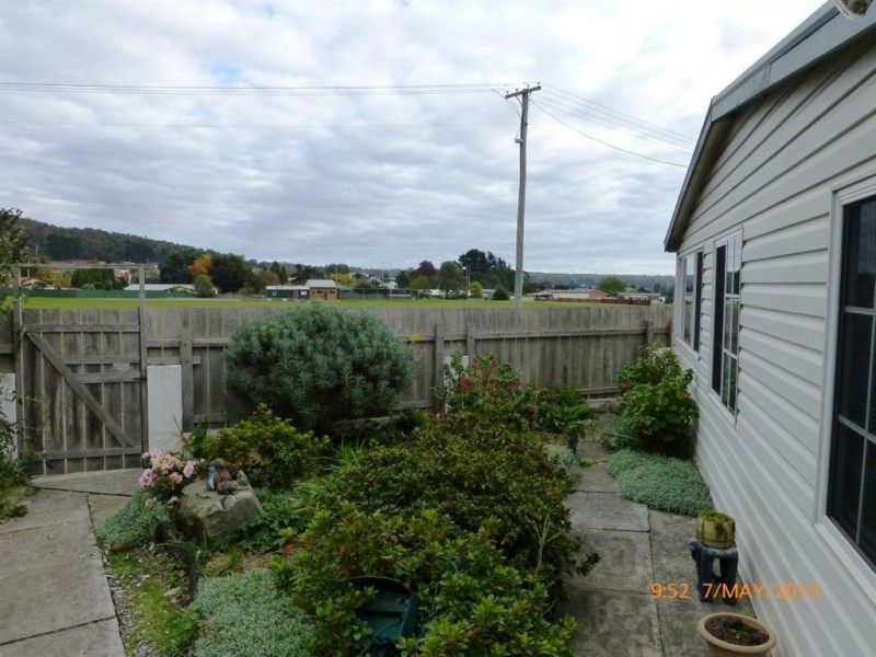 6 John Street, Beaconsfield TAS 7270