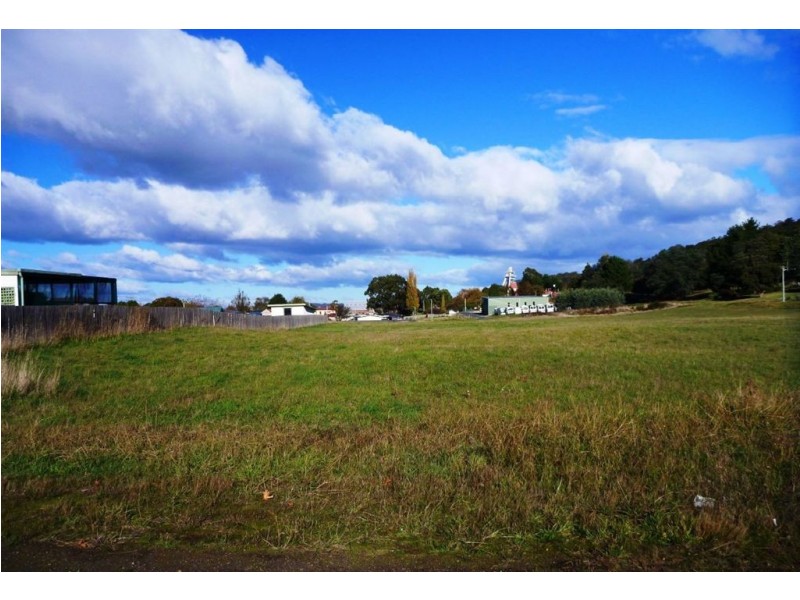 53 Crowther Street, Beaconsfield TAS 7270