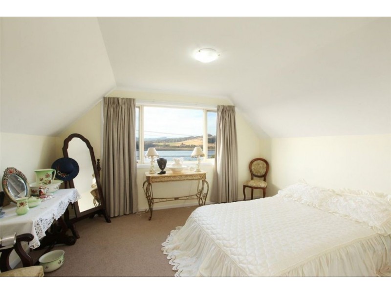 365a Rosevears Drive, Lanena TAS 7275