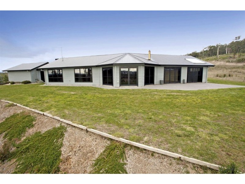128 Long Plains Road, Exeter TAS 7275