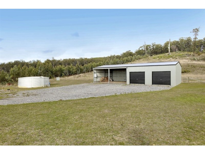 128 Long Plains Road, Exeter TAS 7275