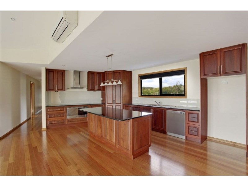 128 Long Plains Road, Exeter TAS 7275