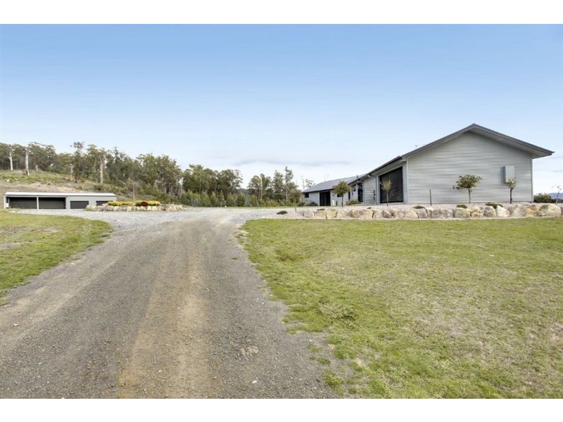 128 Long Plains Road, Exeter TAS 7275