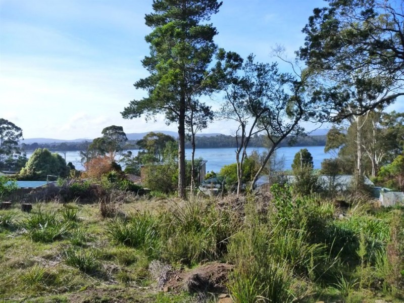 86 Sunset Boulevard, Clarence Point TAS 7270