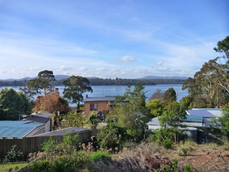 86 Sunset Boulevard, Clarence Point TAS 7270