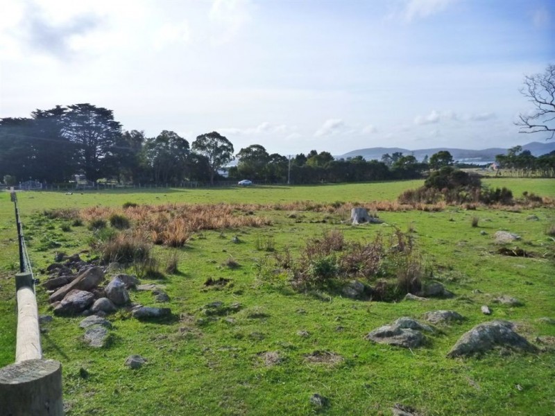 356 Clarence Point Road, Clarence Point TAS 7270