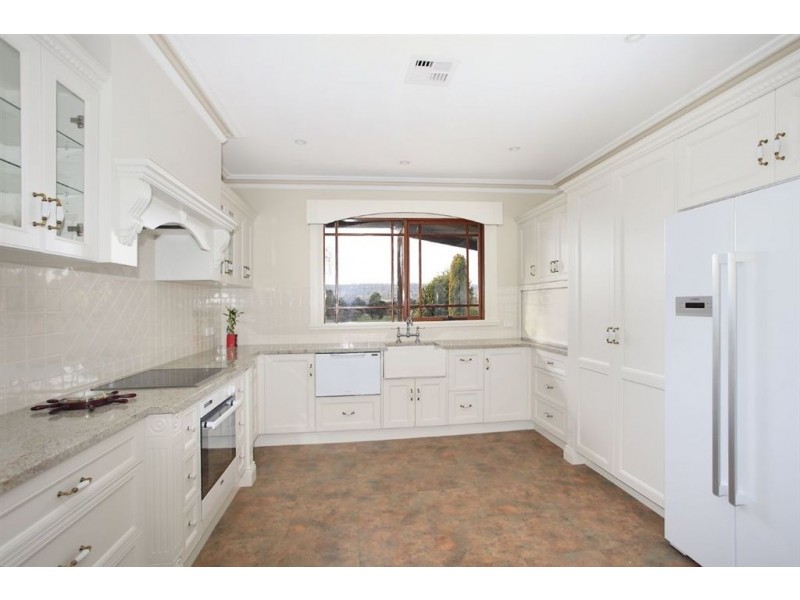 98 Nobelius Drive, Legana TAS 7277