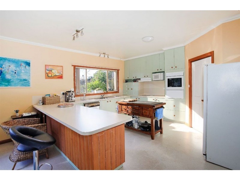 206 Paper Beach Road, Swan Point TAS 7275