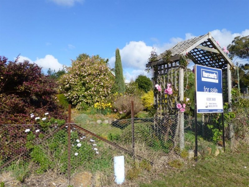 2 Adley Court, Beauty Point TAS 7270