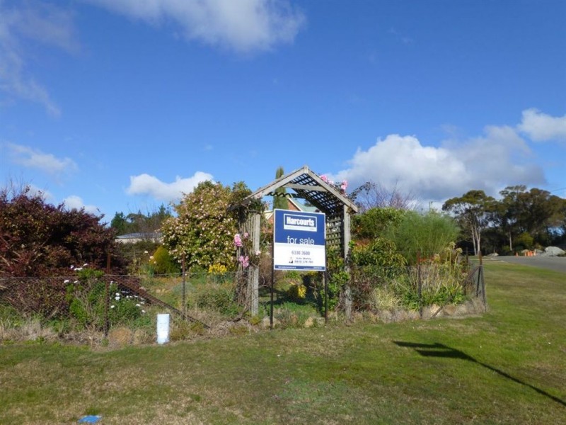 2 Adley Court, Beauty Point TAS 7270