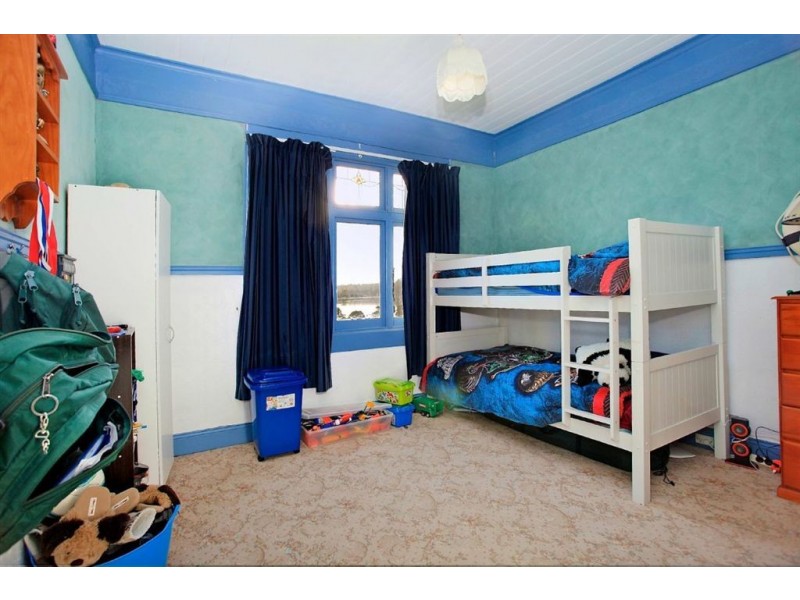 22 West Arm Road, Beauty Point TAS 7270