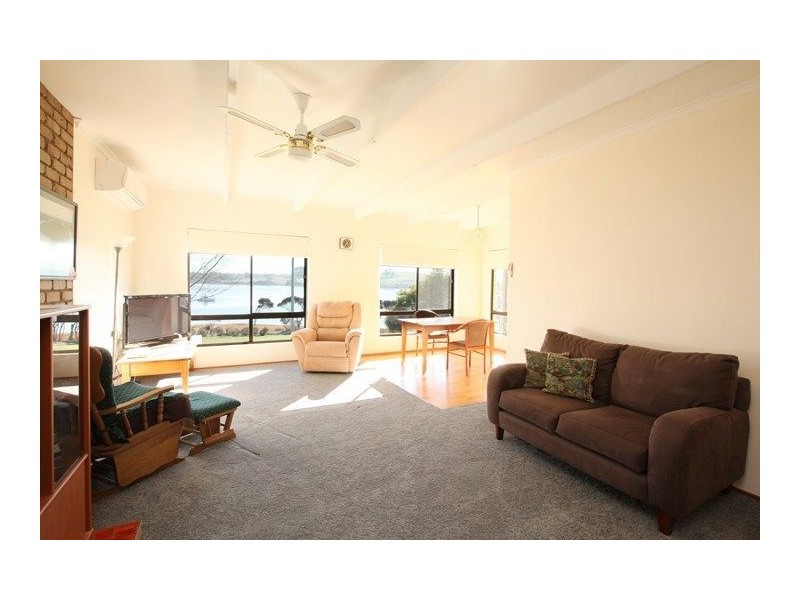 245 Rosevears Drive, Rosevears TAS 7277