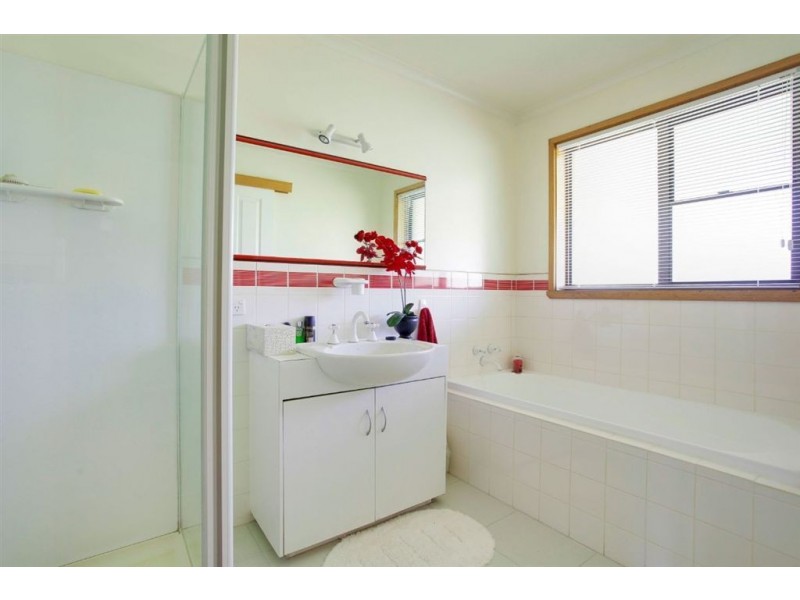 168 Main Road, Exeter TAS 7275