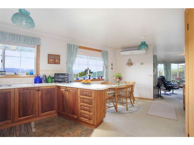 1/85 Riverside Drive, Riverside TAS 7250