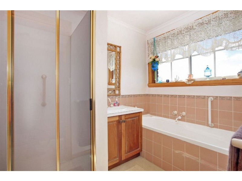 1/85 Riverside Drive, Riverside TAS 7250