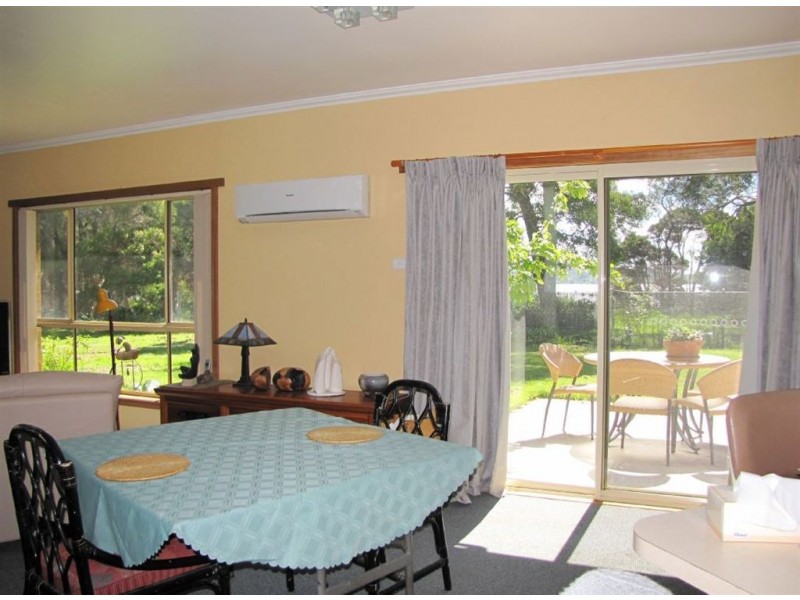 206 Paper Beach Road, Swan Point TAS 7275